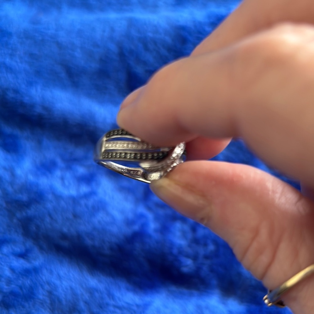 Silver Intertwined Infinity Ring - image 6